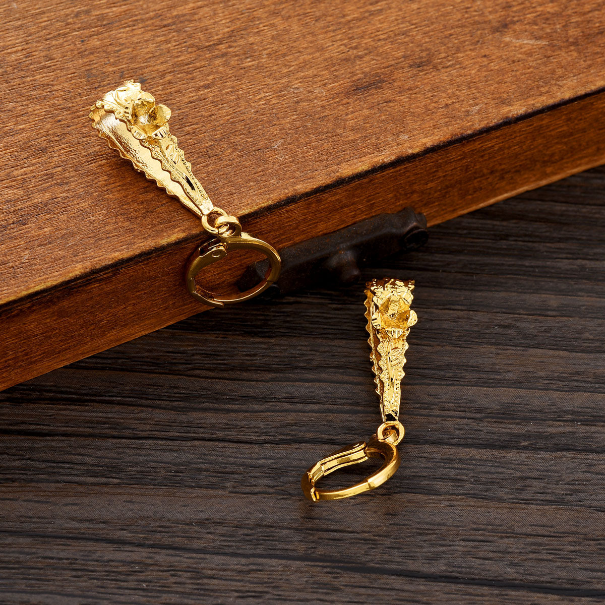 Dubai Golden Color Luxurious F - Women Fashion Png 评论和价格